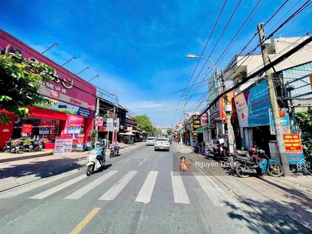 Siêu phẩm  giá hời trục hoàng diệu 2  vỉa hè rộng  xây building  chdv  vp bao nổi  ngang 9.4m