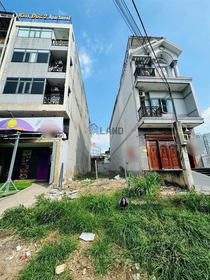 Đất chuẩn đẹp,full thổ cư thông ra kha vạn cân, đường rộng 10m, xây dựng 1 hầm 6tầng,vuông vức