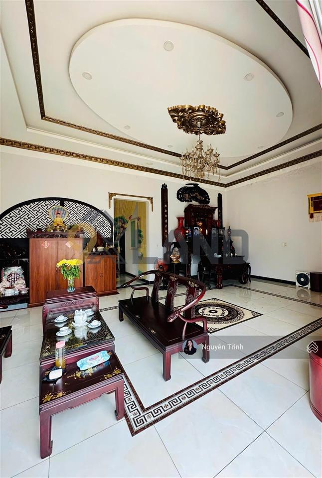 Chỉ 50tr/m2 bán thấp hơn bank định giá có ngay nhà biệt thự vườn đường kha vạn cân,670m2 full thổ