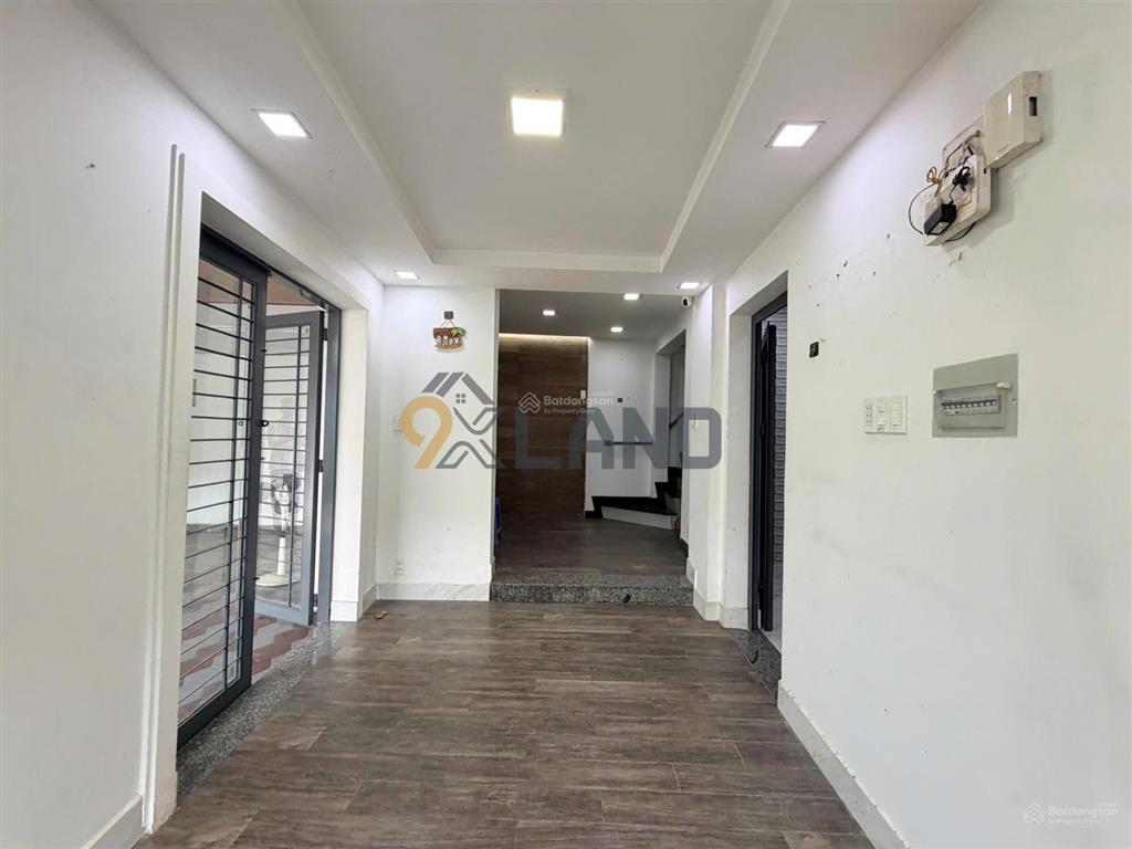 Giảm sâubán gấp nhà mới căn góc 2tầng ngay tô ngọc vândt 140m2,tiện ở,kdoanh văn phòng tốt.còn tl