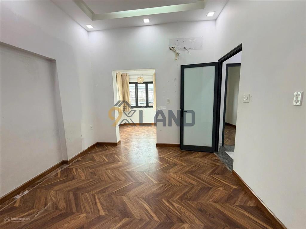 Giảm sâubán gấp nhà mới căn góc 2tầng ngay tô ngọc vândt 140m2,tiện ở,kdoanh văn phòng tốt.còn tl