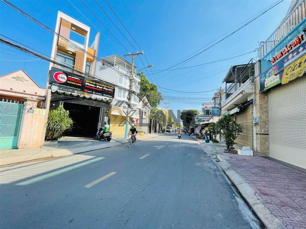 Giảm sâubán gấp nhà mới căn góc 2tầng ngay tô ngọc vândt 140m2,tiện ở,kdoanh văn phòng tốt.còn tl