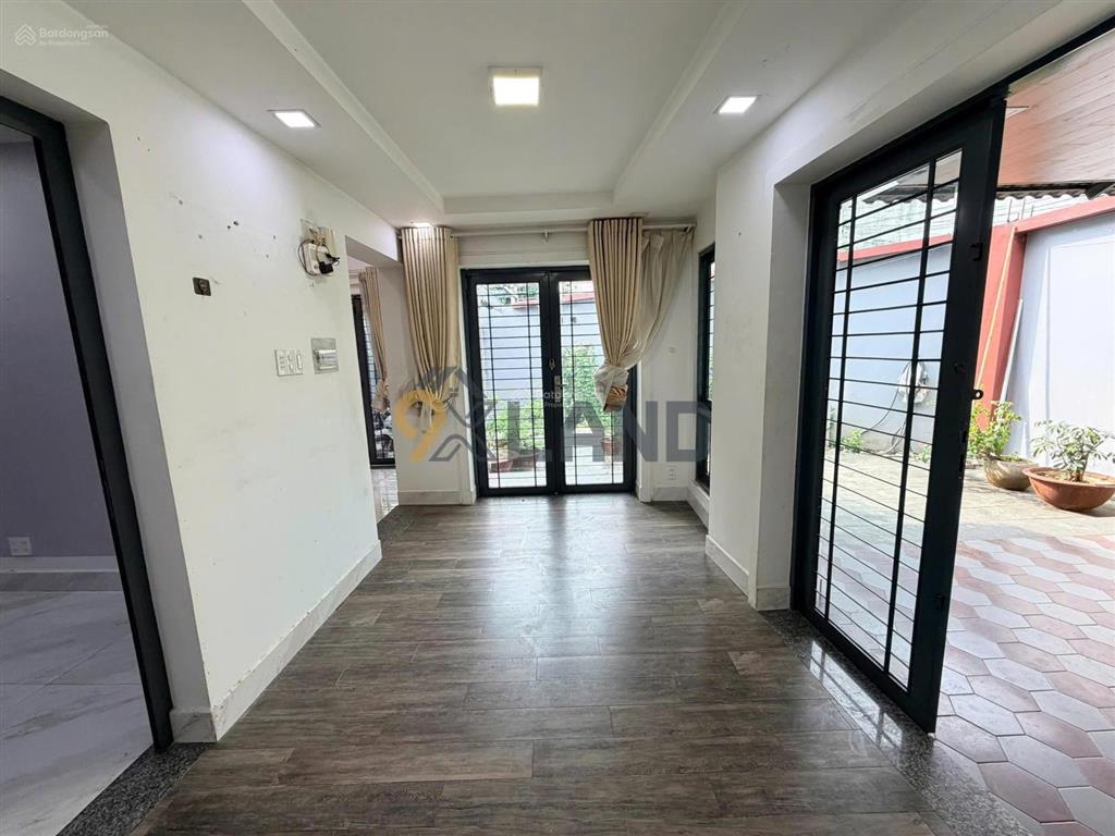 Giảm sâubán gấp nhà mới căn góc 2tầng ngay tô ngọc vândt 140m2,tiện ở,kdoanh văn phòng tốt.còn tl