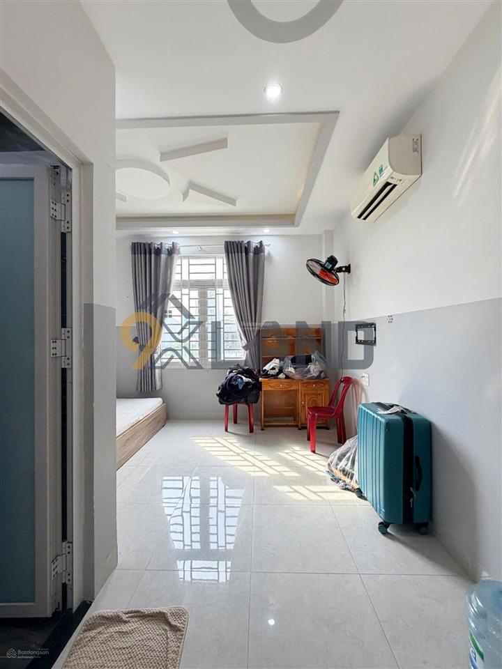 Định cưbán gấp nhà 4 tầng xây tâm huyếttk hiện đại đường rộng 8m dân tríđường đặng văn bi