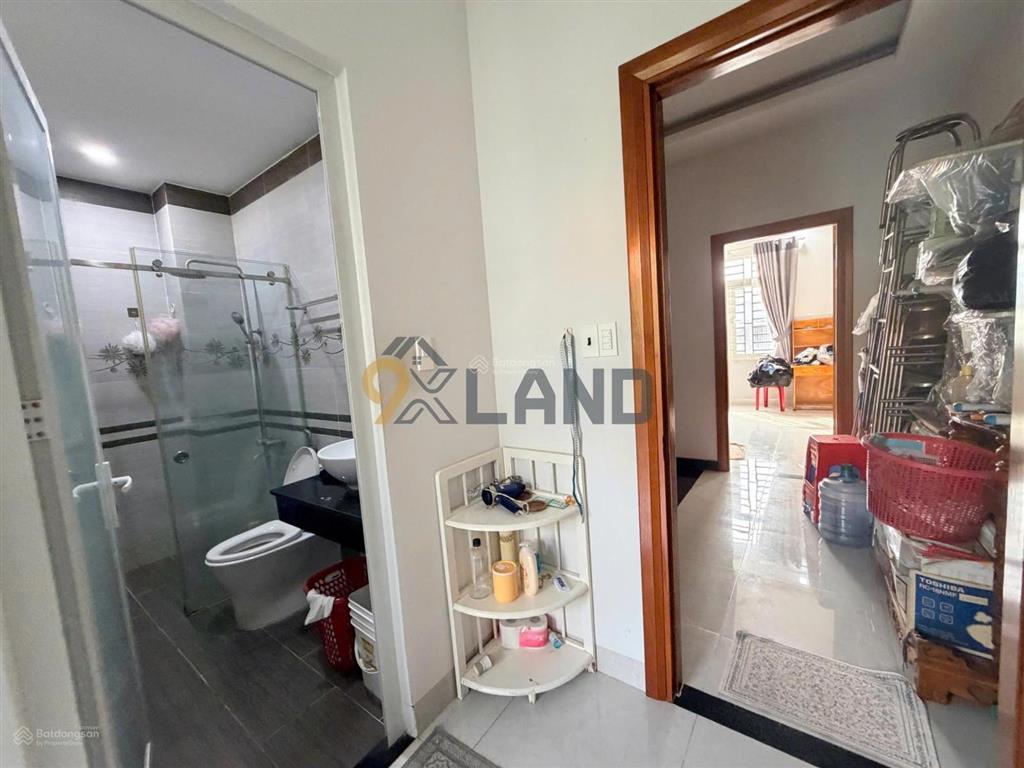 Định cưbán gấp nhà 4 tầng xây tâm huyếttk hiện đại đường rộng 8m dân tríđường đặng văn bi