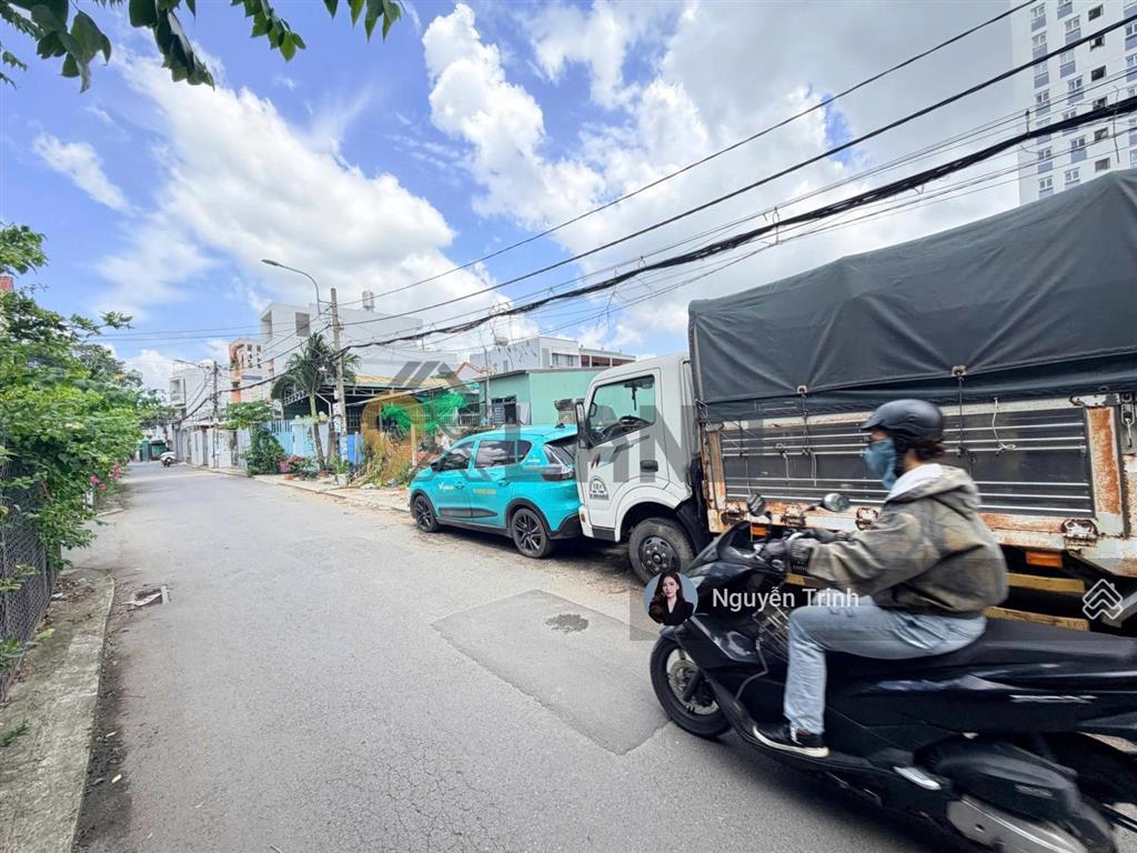 Siêu phẩm đất 2 mặt tiền  xd cao tầng  kdvp hay chdv cao cấp cực tốt  dt 270m2 ngang 10.4m