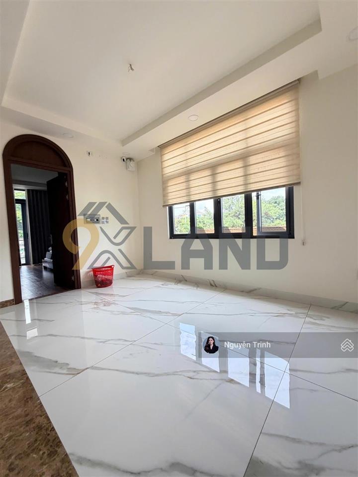 Bán nhà 1 trệt 2 lầu, xây kiên cố, mặt tiền sát hoàng diệu  linh chiểu kinh doanh tốt khu dân trí