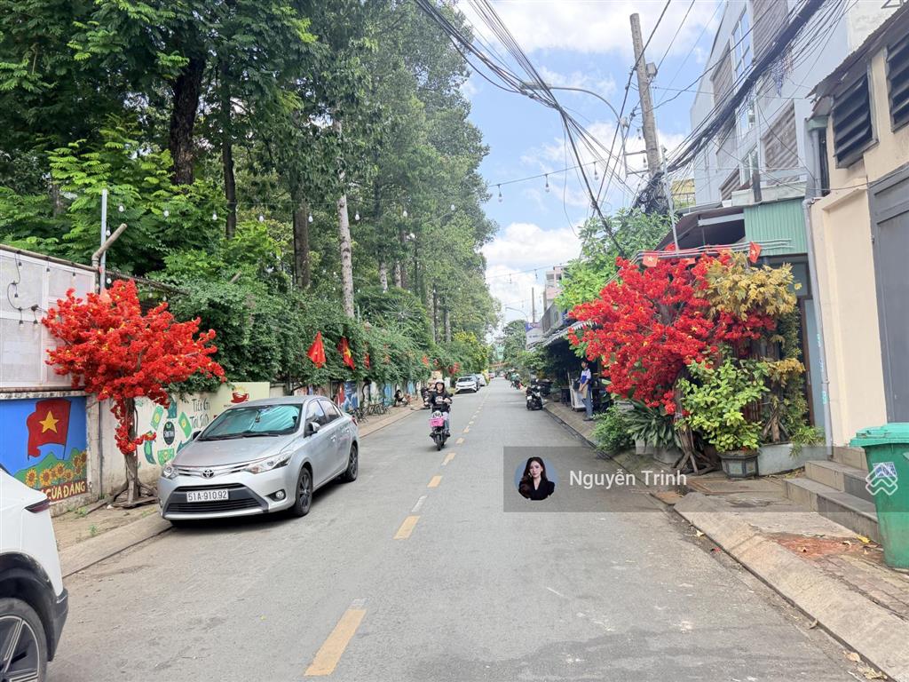 Bán nhà 1 trệt 2 lầu, xây kiên cố, mặt tiền sát hoàng diệu  linh chiểu kinh doanh tốt khu dân trí