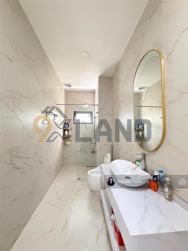Bán nhà 1 trệt 2 lầu, xây kiên cố, mặt tiền sát hoàng diệu  linh chiểu kinh doanh tốt khu dân trí