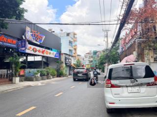 Ngay hoàng diệu 2bán khuôn đất lớn siêu đẹp + tặng dãy trọ lớnđang cho thuê full 240m2 ngang 10m
