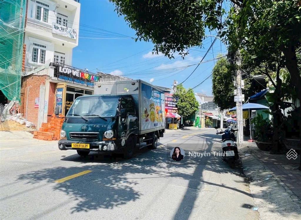 Chỉ 54tr/m2 ngộp bankbán chdv 4tầng đường số 9,gần kha vạn cân,dt 610m2full thổ cư, còn tl mạnh