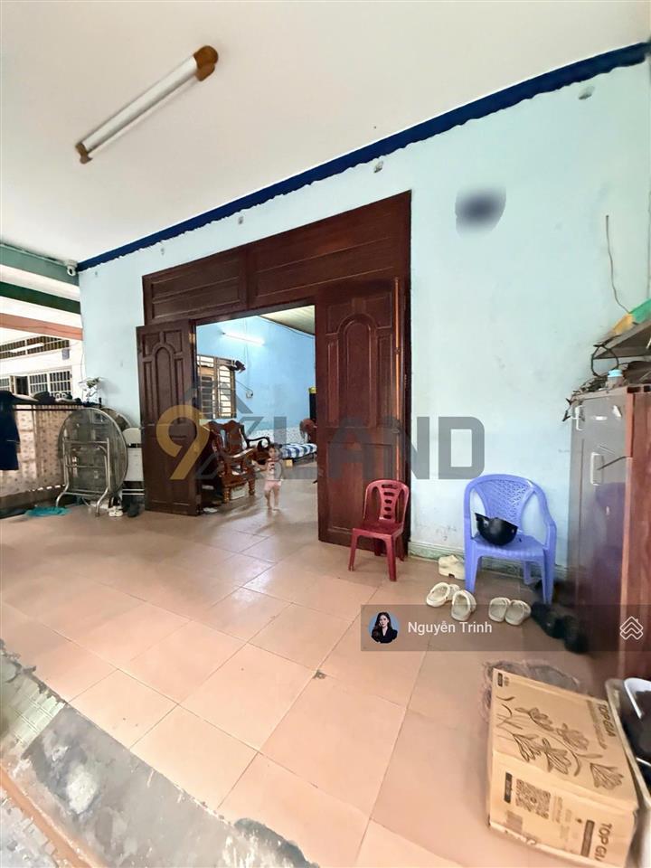 Chỉ 25tr/m2 đất thổ cư ngay phạm văn đồng. tách 3 lô hoặc xây chdv, kho xưởg, kdc 380m2 ngang 12.7m