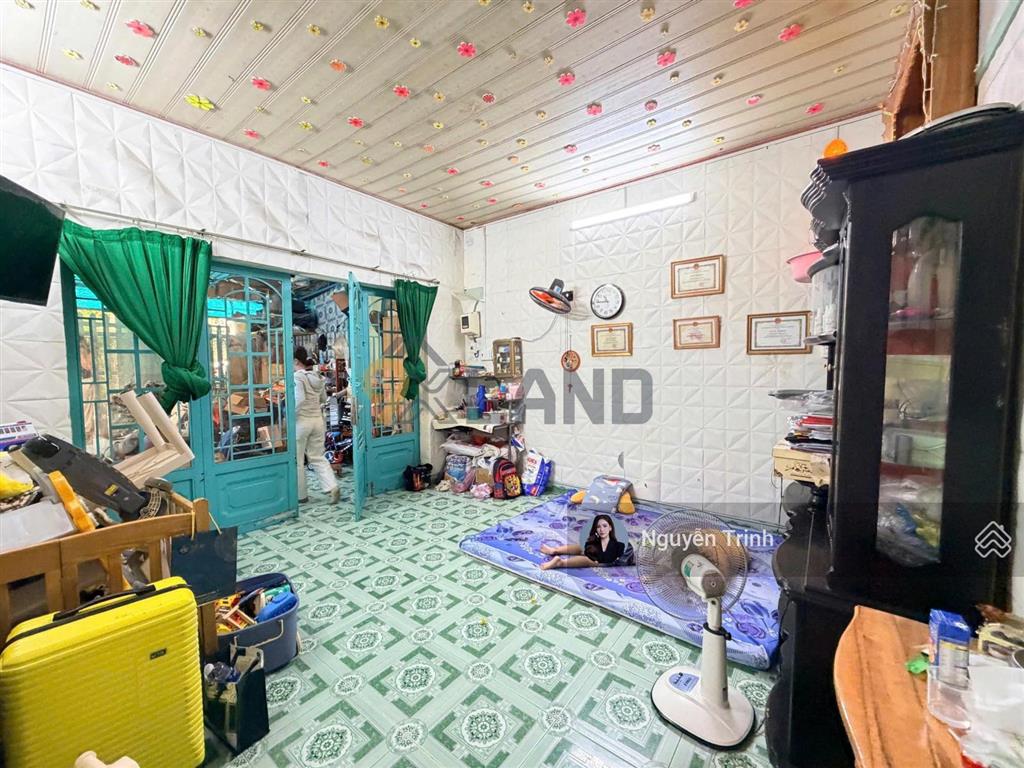 Nhà mặt tiền kdoanh tốt gần hoàng diệu 2  đường rộng 8m  dt 115m2 ngang 6.6m, xd khách sạn  chdv