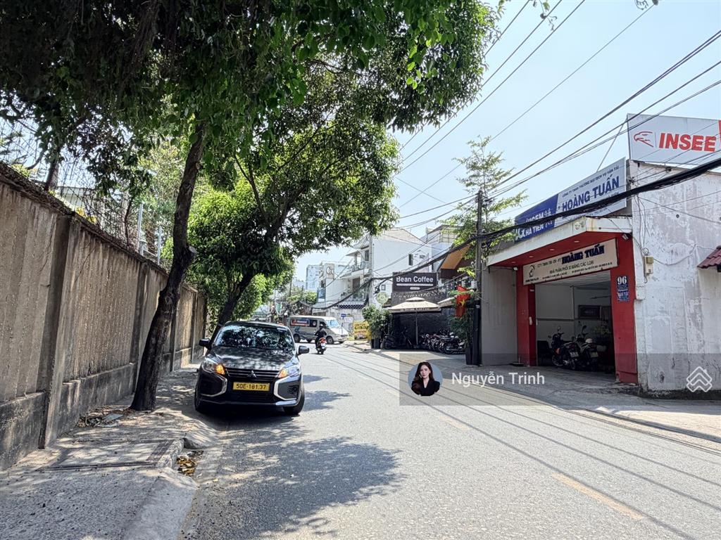 Chia tài sản bán nhà ở kèm chdv 3 tầng vừa ở,cho thuê có dòng tiền ngay đh ngân hàng,240m2 ngang 10