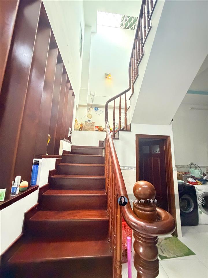 Gấp bán nhà 1 trệt 1 lầu hẻm ô tô  gần lê văn việt  dọn vào ở ngay  82.1m2 ngang 5.5m, hơn 5 tỷ