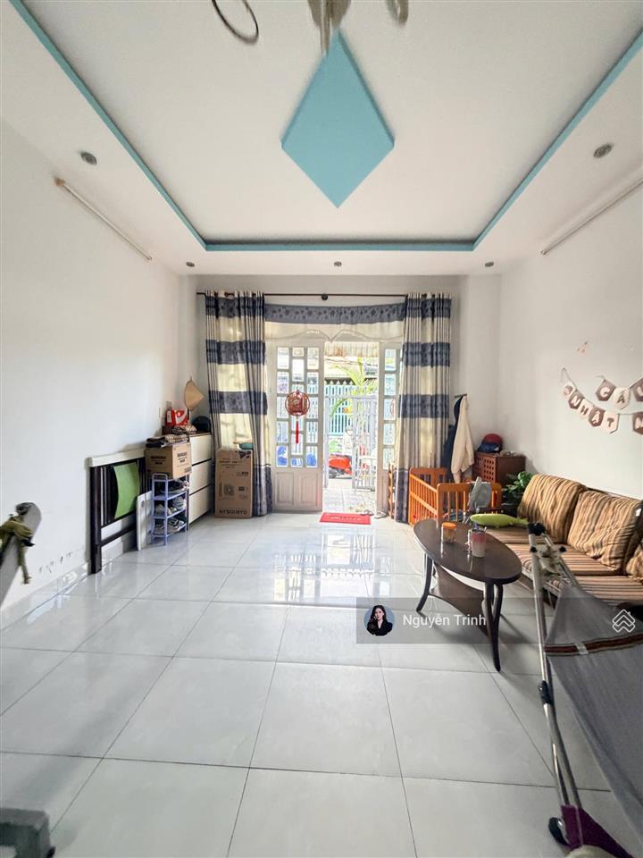 Gấp bán nhà 1 trệt 1 lầu hẻm ô tô  gần lê văn việt  dọn vào ở ngay  82.1m2 ngang 5.5m, hơn 5 tỷ
