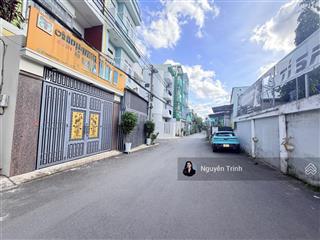 Gấp bán nhà 1 trệt 1 lầu hẻm ô tô  gần lê văn việt  dọn vào ở ngay  82.1m2 ngang 5.5m, hơn 5 tỷ