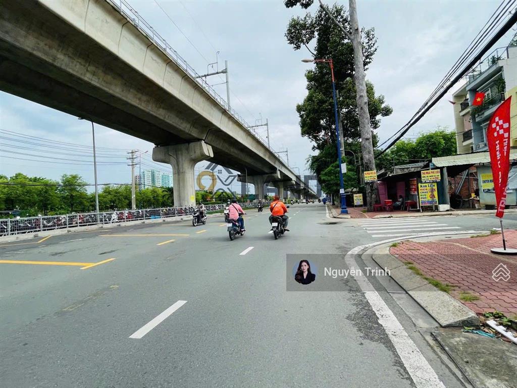 80tr/m2 đất mặt tiền ngay chân ga metro bình thái đuờng rộng 7m,đường nguyễn văn bá125m2 ngang 7m