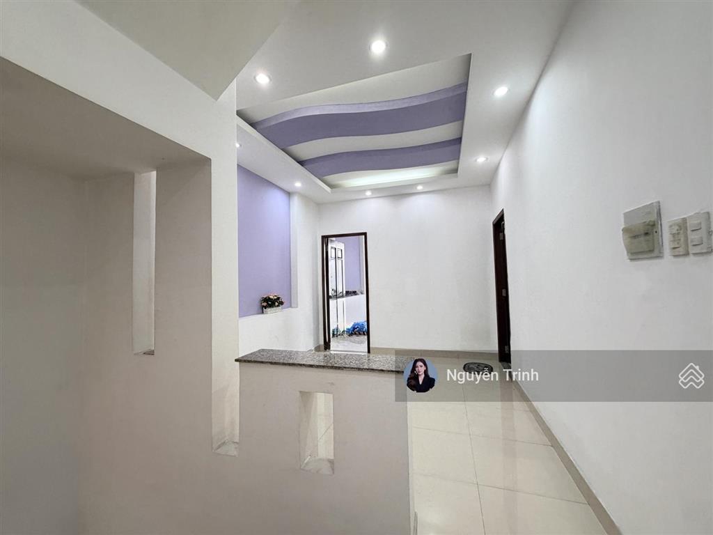Bán nhà 3 tầng xây kiên cố ngay phạm văn đồng  tiện khai thác giữ dòng tiền dt 162m2 ngang 8.3m