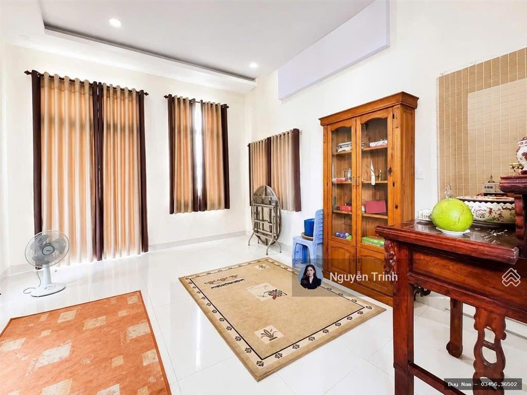 Biệt thự mini 3t, có sân vườn rộng rãi đường đặng văn bi, bình thọ, ngay trung tâm 170m2 ngang 8.6m
