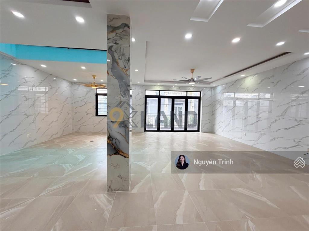Bán gấp chdv cao cấp4 tầngdòng tiền 50tr/thgần đh cảnh sátkhu vipdân trídt 105m2 ngang 8.7m