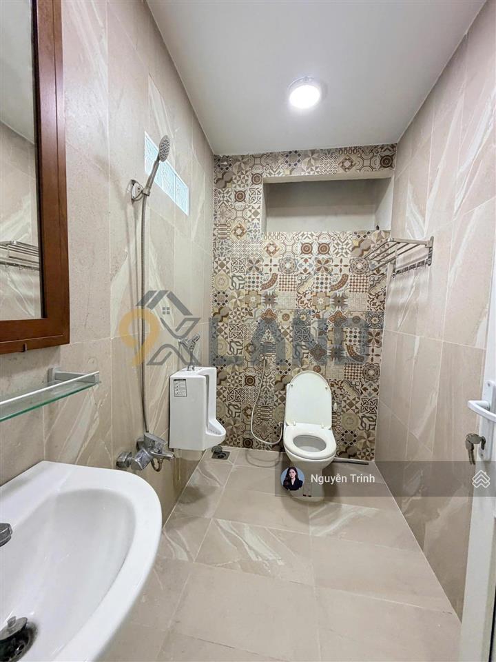 Bán gấp chdv cao cấp4 tầngdòng tiền 50tr/thgần đh cảnh sátkhu vipdân trídt 105m2 ngang 8.7m