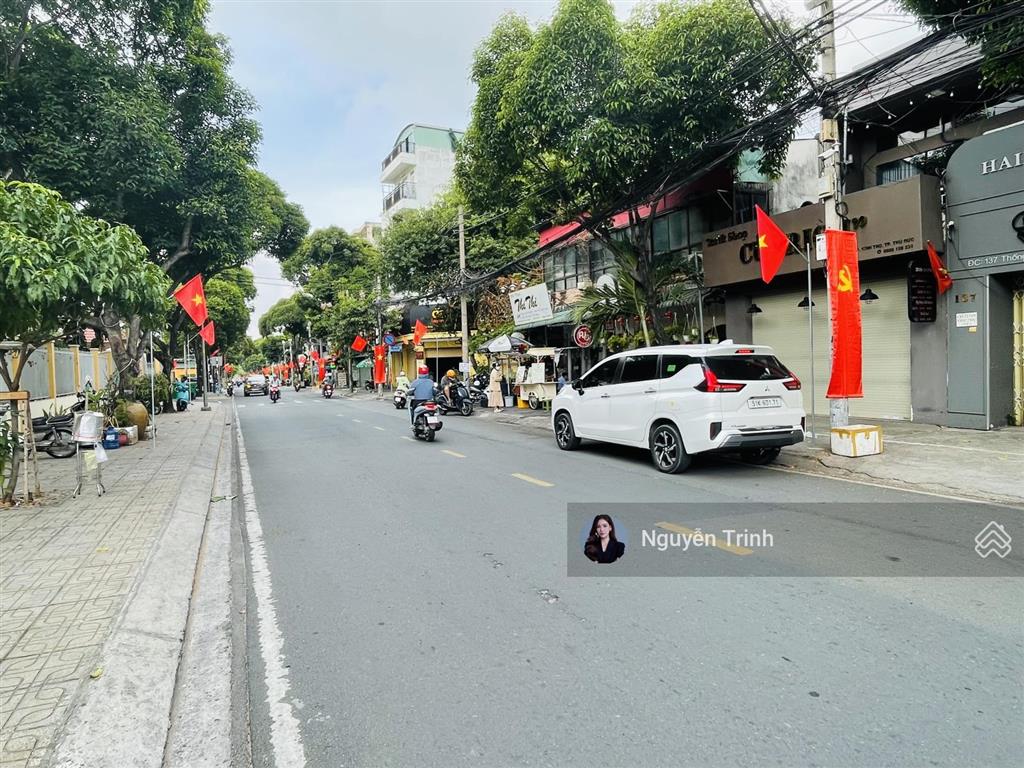 Giảm 3 tỷ,bán gấp nhà mặt tiền đường thống nhất  p bình thọ  dt 125m2. khu siêu vip, sầm uất nhất
