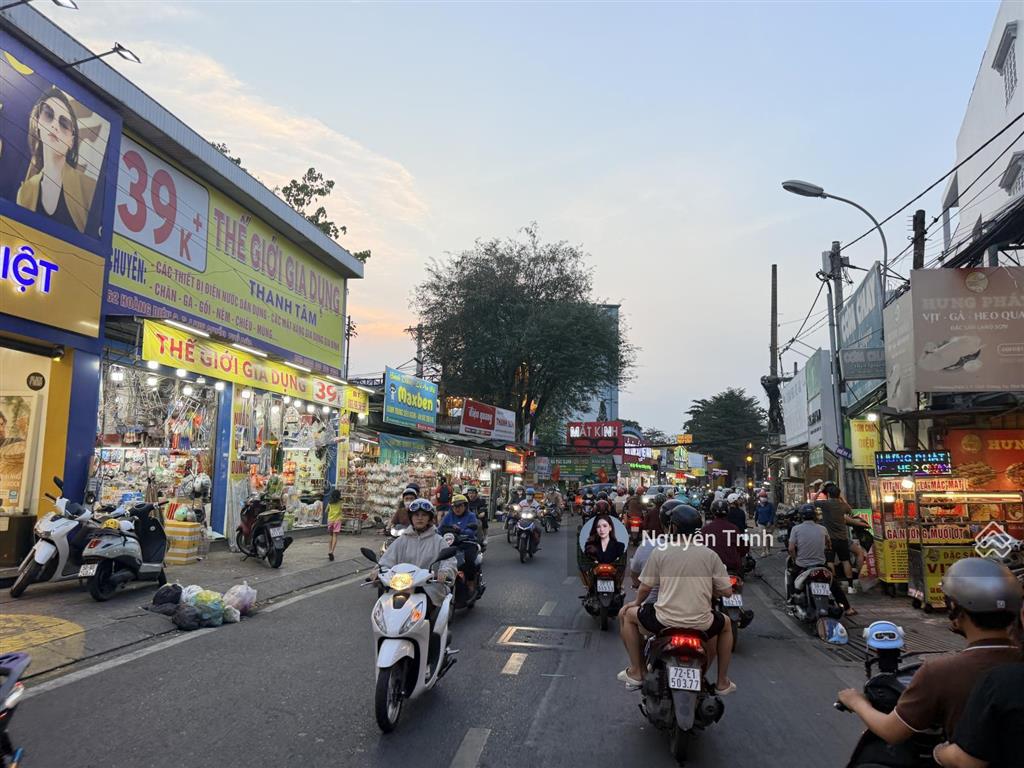 Giảm 3tỷbán nhà 1 trệt 1 lầu mặt tiền  đường số 16  p. linh chiểu  240m2 ngang 7m  xd cao tầng