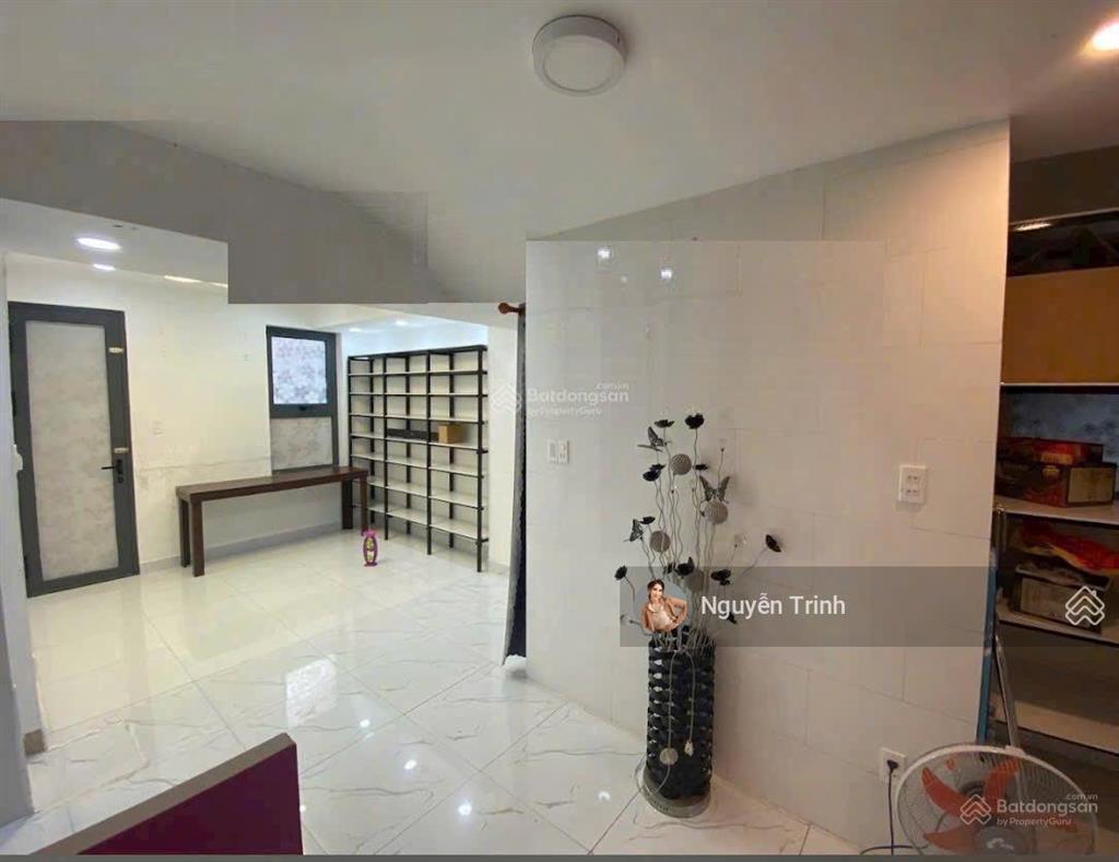 Bán chdv cao cấp 4 lầu đường ôtô thông, khu dân trí, cho thuê 90 triệu/tháng. dt 200m2 ngang 14m