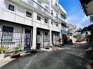 Bán chdv cao cấp 4 lầu đường ôtô thông, khu dân trí, cho thuê 90 triệu/tháng. dt 200m2 ngang 14m