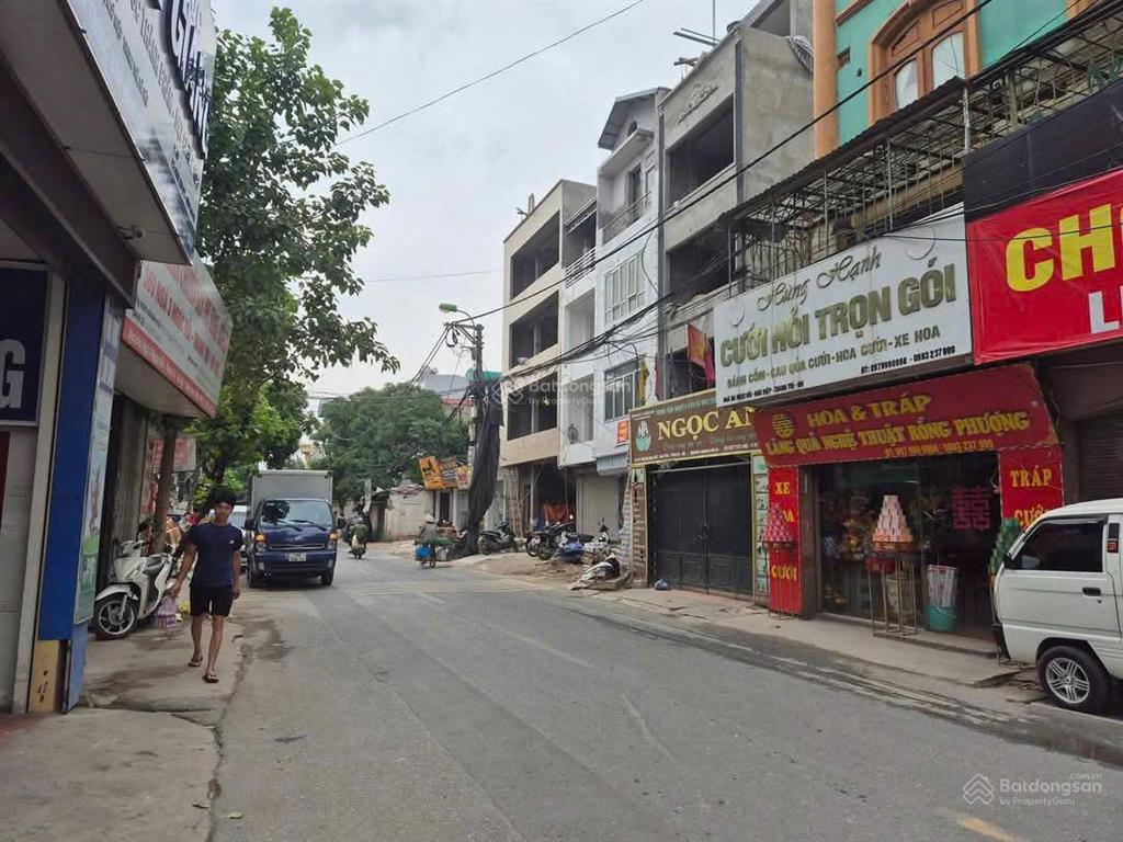 Bán nhà mặt phố ngũ hiệp ngọc hồi  ngã ba ngọc hồi  ngũ hiệp, siêu vị trí  đang mở rộng đường,