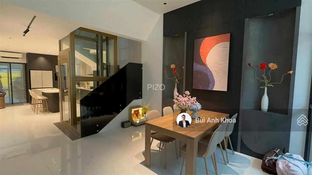 Nhà đẹp vào ở ngay hoàng văn thụ, pn  4x20  hxh 6m 5 tầng thang máy  giá 20,5 tỷ tl.