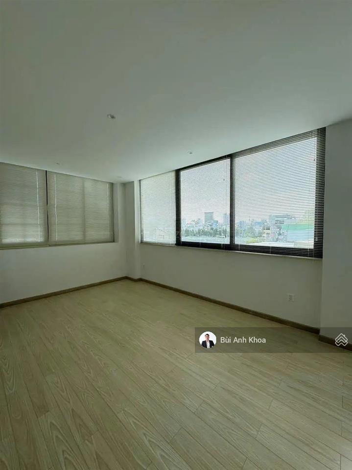 Giảm 3 tỷ! gần mặt tiền hoàng sa, q3. xe tải quay đầu  cn 64m2  4 tầng sẵn  giá chỉ 11 tỷ tl