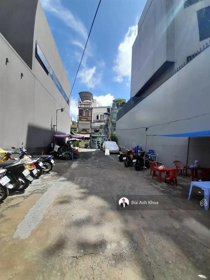 Hiếm! xe hơi quay đầu đường đặng dung, q1 (4x17m vuông vức) sẵn 4 tầng kinh doanh. chỉ 19,5 tỷ tl