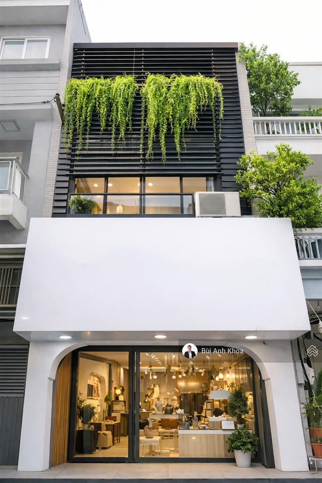 Khu vip, cán bộ! hẻm 75 hoàng văn thụ, đối diện báo tuổi trẻ (dt 65m2) sẵn 3 tầng. chỉ 14,9 tỷ tl.