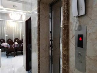 Siêu vip! góc 3 mặt thoáng, 4 tầng thang máy, xe hơi vào nhà phan đăng lưu (gần 60m2). chỉ 15,8 tỷ