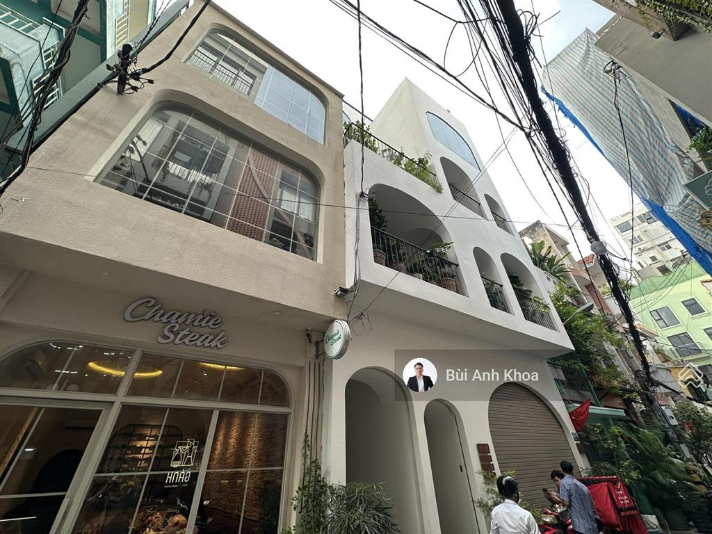 Bán nhà hẻm vip đường phạm ngọc thạch quận 3, kết cấu 3 tầng có hđt 55 triệu/tháng giá 24,5 tỷ