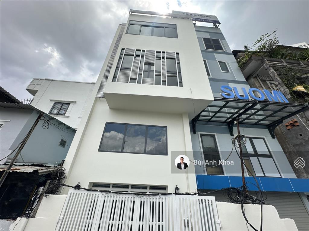 Chủ hạ gấp 2,5 tỷ bán nhanh! bán nhà mặt tiền đường nối hai bà trưng q1 view kênh thoáng giá 13 tỷ