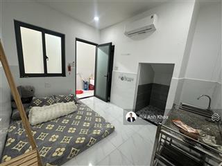 Cho thuê phòng studio hẻm xe hơi gần đường nguyễn văn đậu bình thạnh, có sẵn máy lạnh bếp riêng