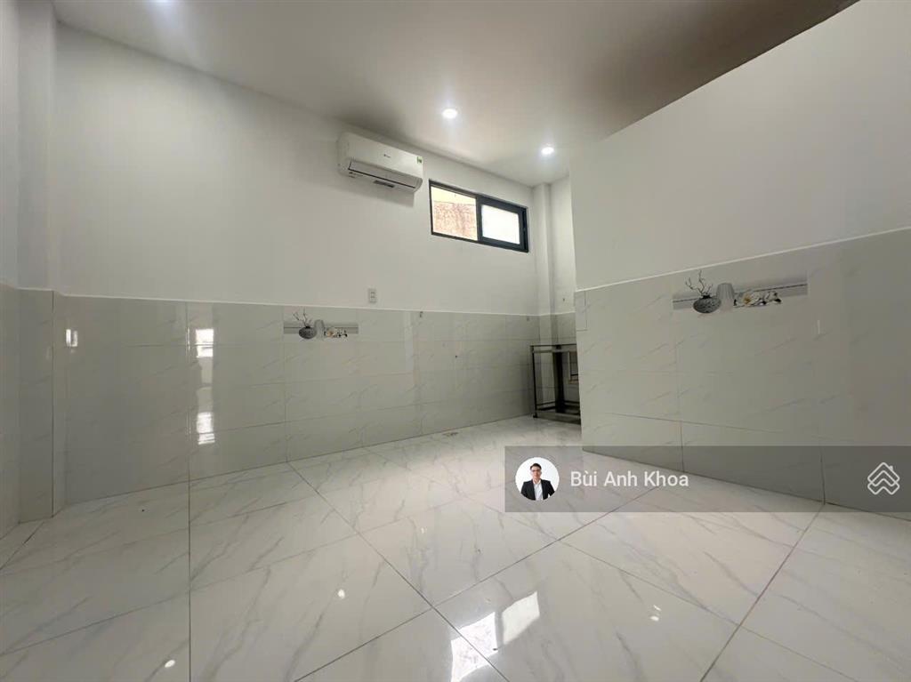 Cho thuê phòng trọ mới tinh đường hoàng hoa thám bình thạnh, có máy lạnh giá tốt