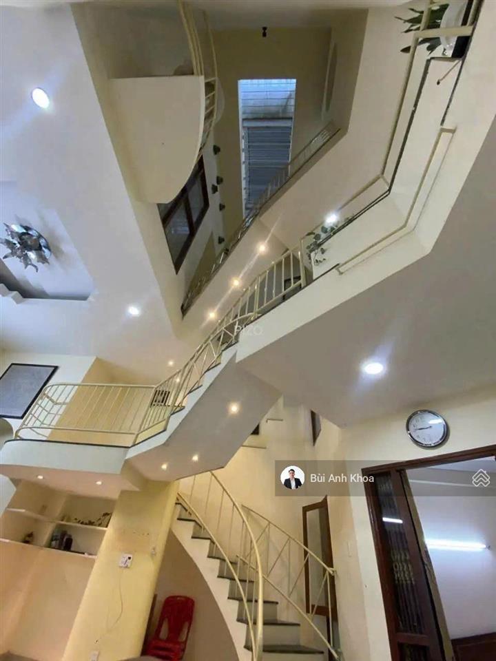 Bán nhà mt đinh công tráng tân định quận 1, ngang 5.1m đúc 4 tầng cho thuê 35tr/th giá 19.8 tỷ
