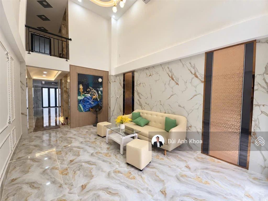 Bán nhà sát mt lê quang định bình thạnh, có thang máy, đúc 5 lầu mới đẹp dt 65m2 giá 12 tỷ tl