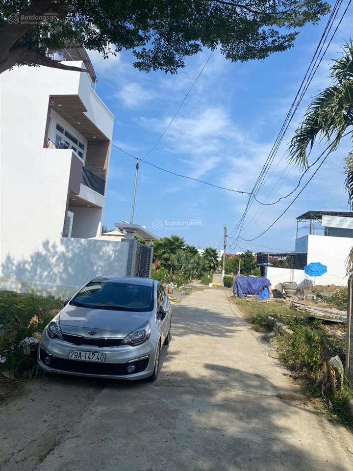 Chủ kẹt tiền cần bán lô đất đẹp 2 mặt tiền đường bầu gáo vĩnh thạnh tây nha trang.