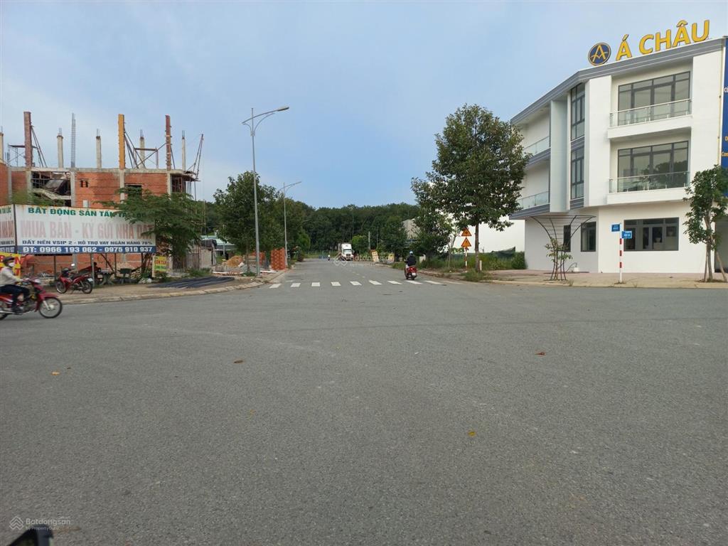 Bán đất nền dự án tại vsip2 mở rộng, 2,7 tỷ, 150 m², đường 8m rộng rãi, tiện kinh doanh, sđcc
