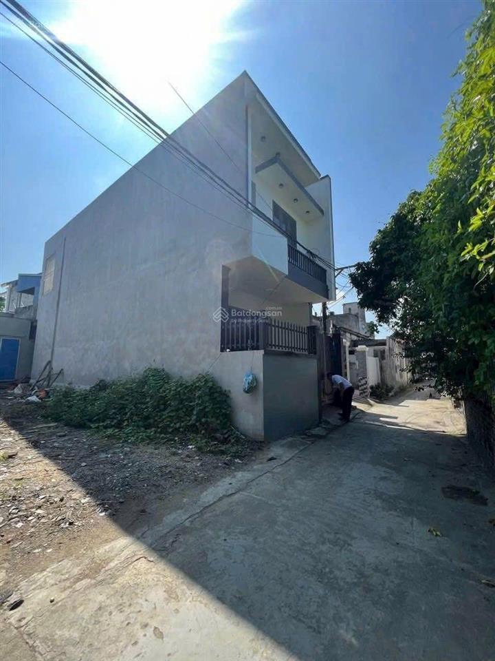 Nhà 2 tầng lâm động 73m xây chắc chắn giá cực tốt chỉ 2,6x tỷ