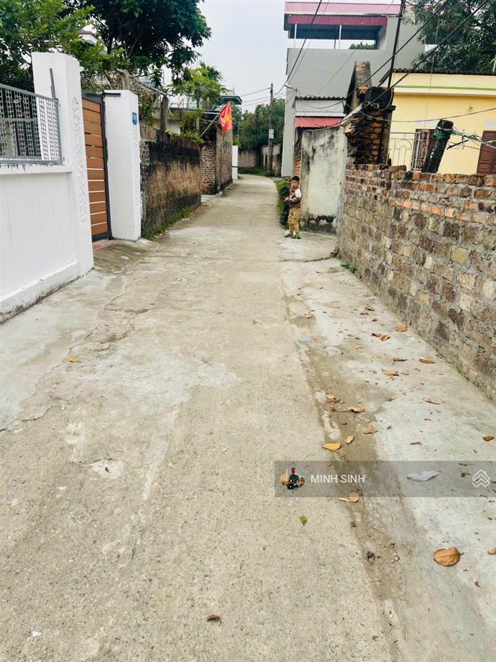 Chính chủ mở bán lô đất đẹp  nam cương  hiền ninh  sóc sơn. diện tích 103,8m2 mt 6.28m hậu