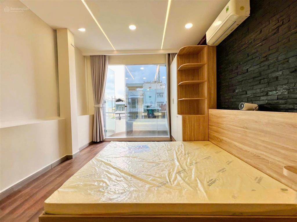 Siêu phẩm studio ban công tách bếpfull nội thất sát cầu chánh hưng, cầu nguyễn tri phương