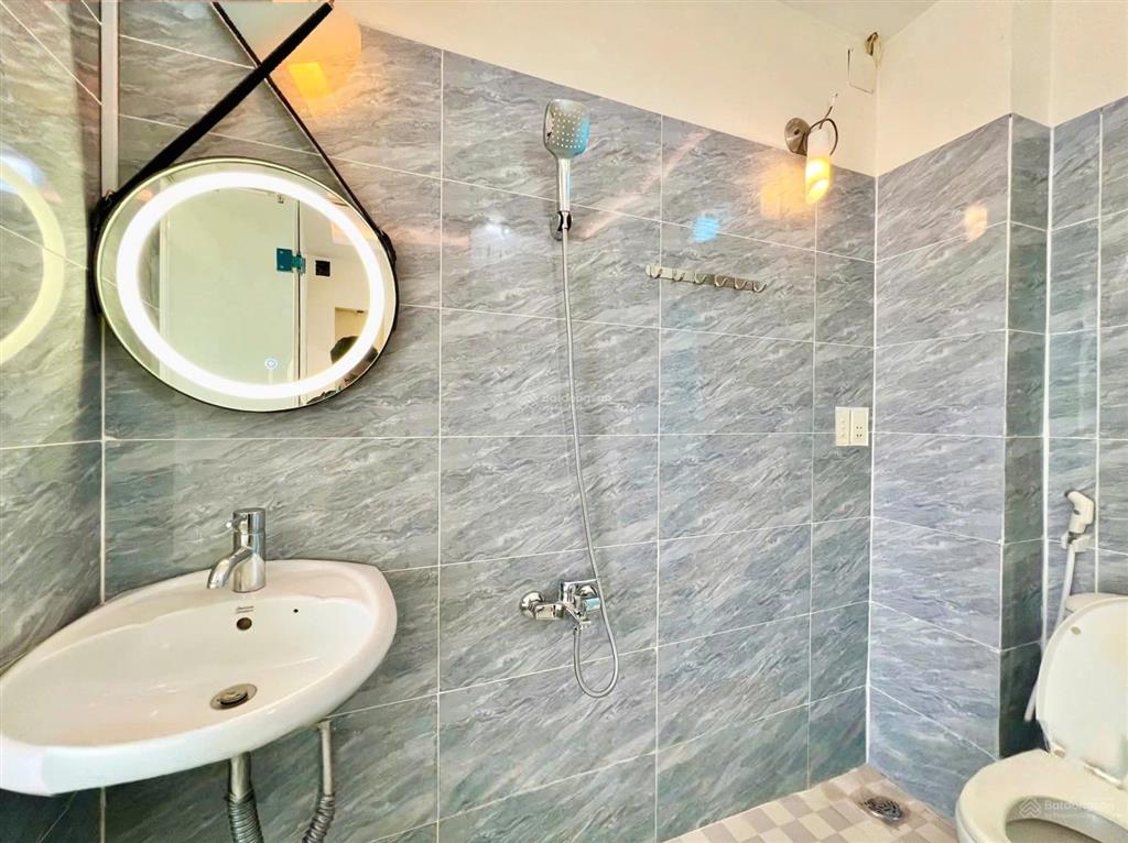 Siêu phẩm studio ban công tách bếpfull nội thất sát cầu chánh hưng, cầu nguyễn tri phương