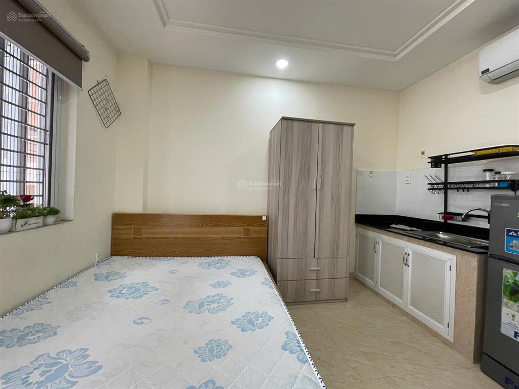 Studio ban công full nội thấtthang máybảo vệ gần cầu nguyễn văn cừ