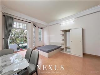 Studio rộng 30m2, full nội thất, ban công lớn ngay mặt tiền cao lỗ q8